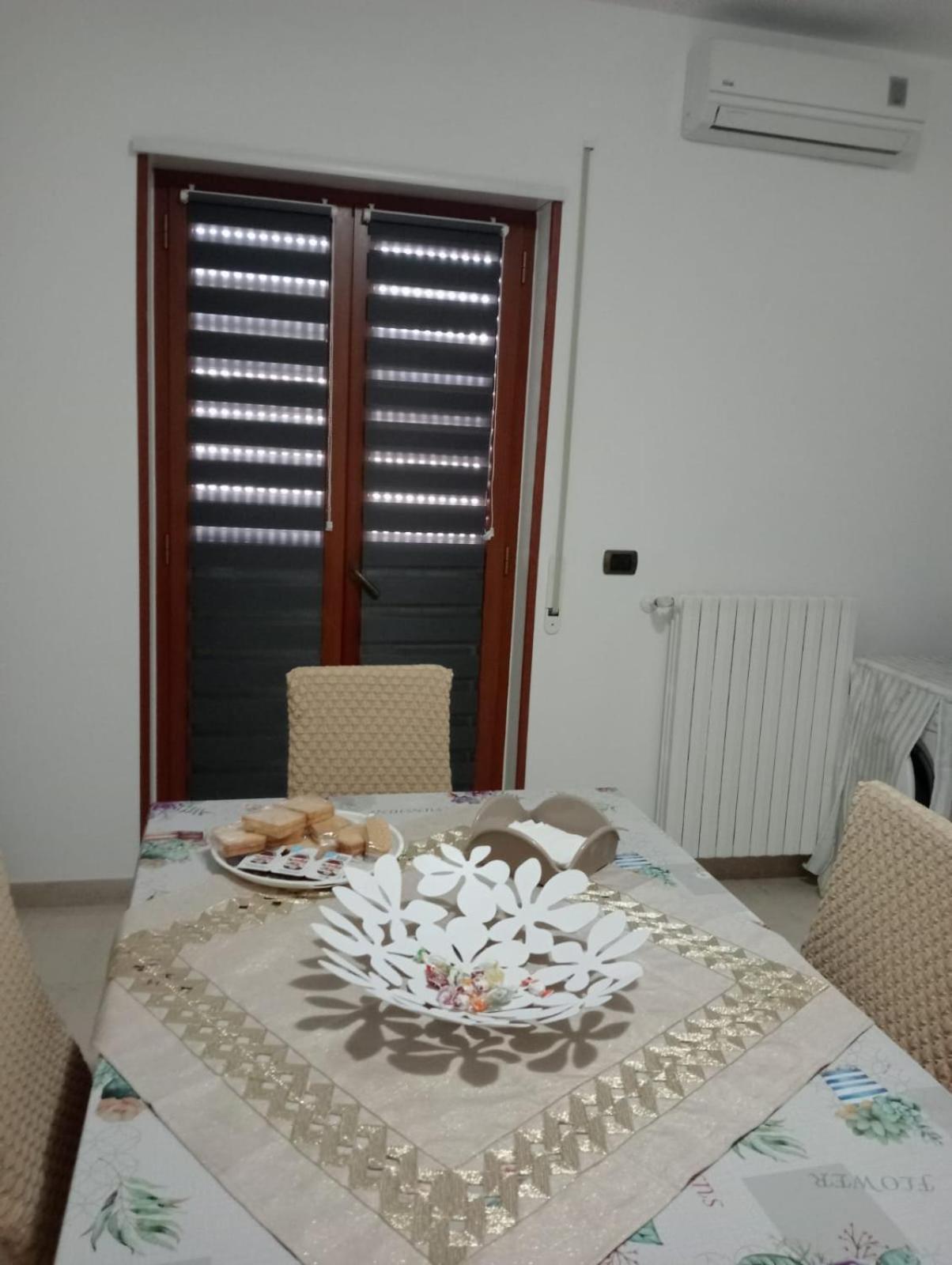 Casa Vacanza Luna2 Palagiano Bagian luar foto